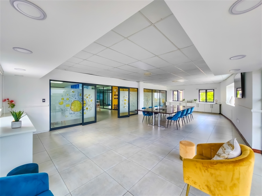 To Let commercial Property for Rent in Strubensvallei Gauteng