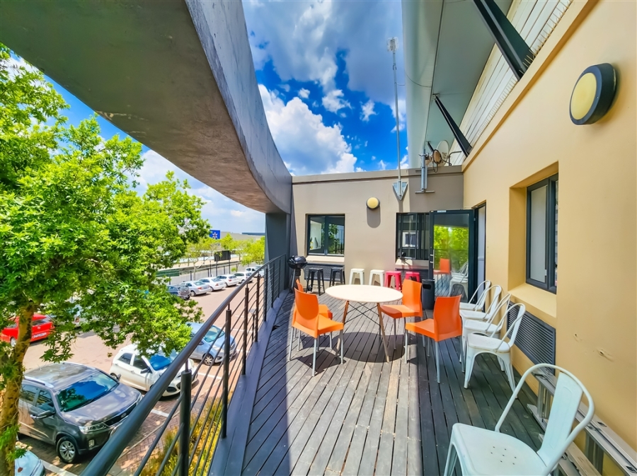 To Let commercial Property for Rent in Strubensvallei Gauteng