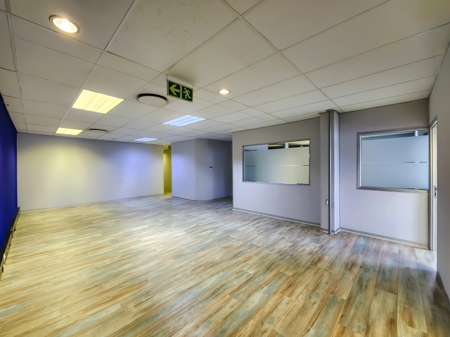 To Let commercial Property for Rent in Strubensvallei Gauteng