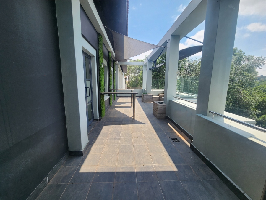 To Let commercial Property for Rent in Barlow Park Gauteng