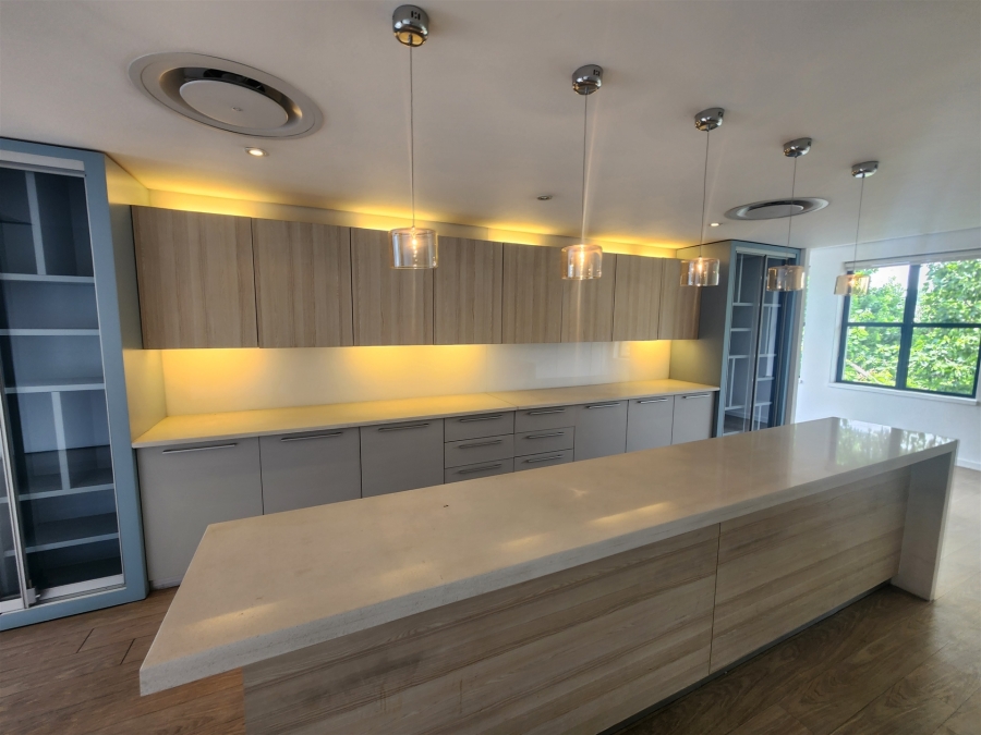 To Let commercial Property for Rent in Barlow Park Gauteng