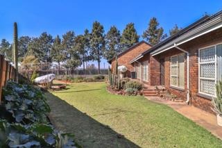 3 Bedroom Property for Sale in Petersfield Gauteng