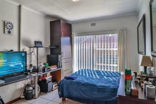 3 Bedroom Property for Sale in Petersfield Gauteng