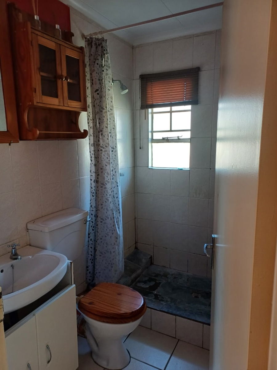 3 Bedroom Property for Sale in Vorna Valley Gauteng