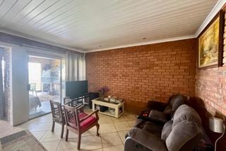 3 Bedroom Property for Sale in Vaaloewer Gauteng