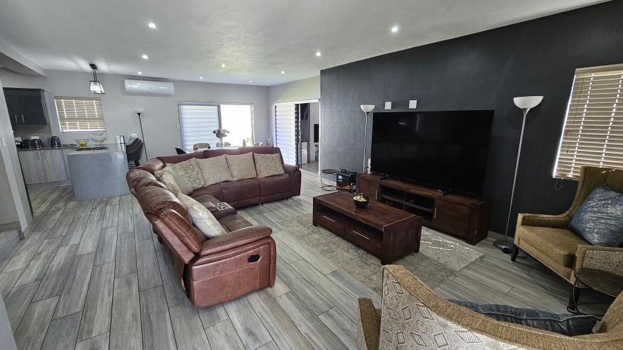 4 Bedroom Property for Sale in Country View Estate Gauteng