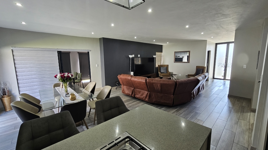 4 Bedroom Property for Sale in Country View Estate Gauteng
