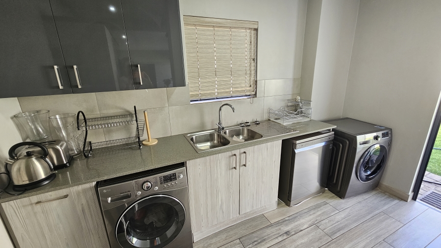 4 Bedroom Property for Sale in Country View Estate Gauteng