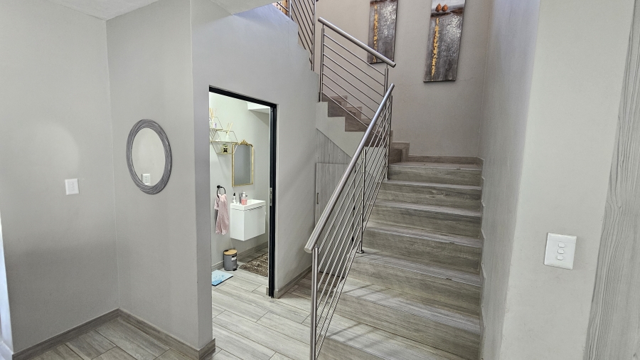 4 Bedroom Property for Sale in Country View Estate Gauteng