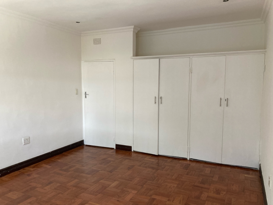 3 Bedroom Property for Sale in Illovo Gauteng