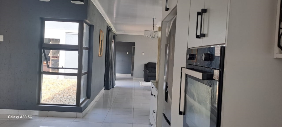 3 Bedroom Property for Sale in Helderwyk Gauteng