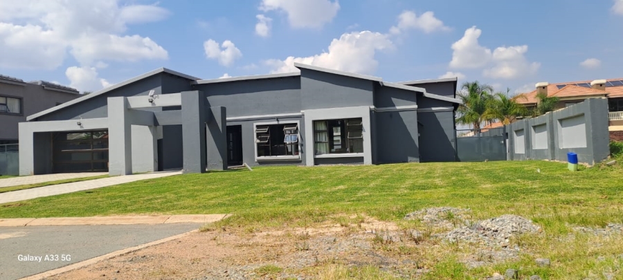 3 Bedroom Property for Sale in Helderwyk Gauteng