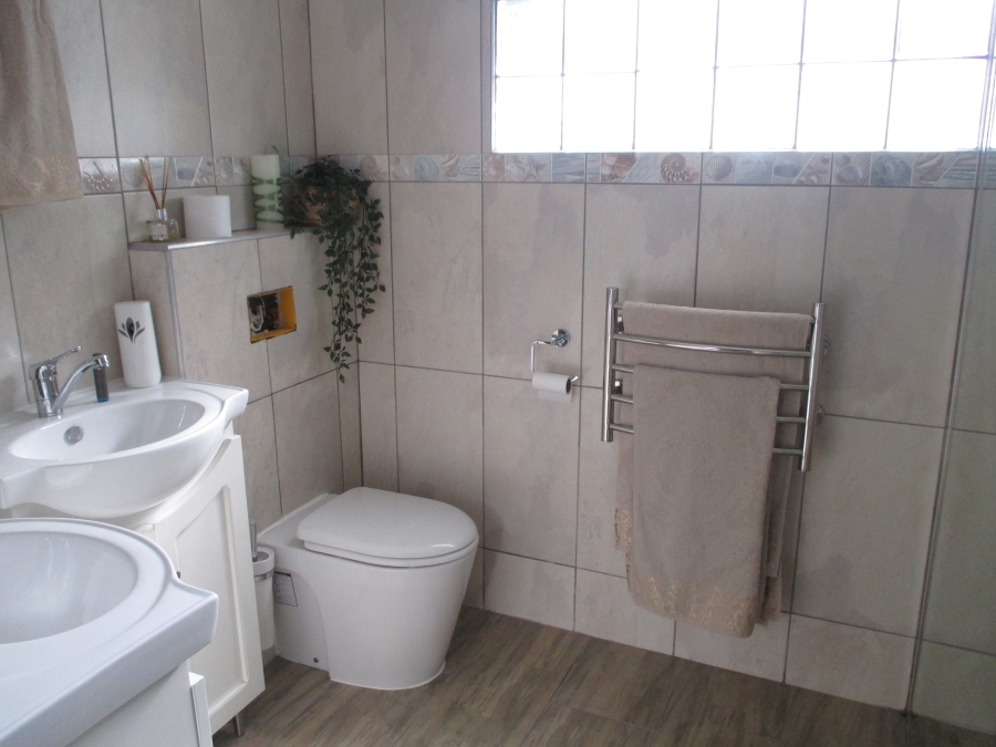 4 Bedroom Property for Sale in Kilner Park Gauteng