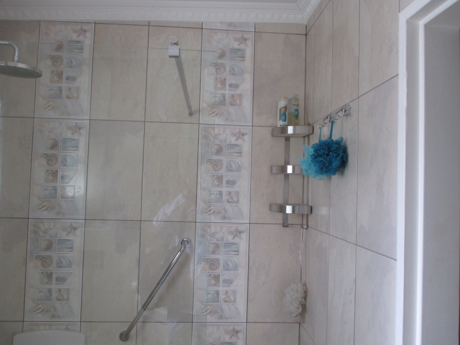 4 Bedroom Property for Sale in Kilner Park Gauteng