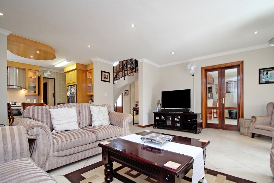 4 Bedroom Property for Sale in Bedfordview Gauteng