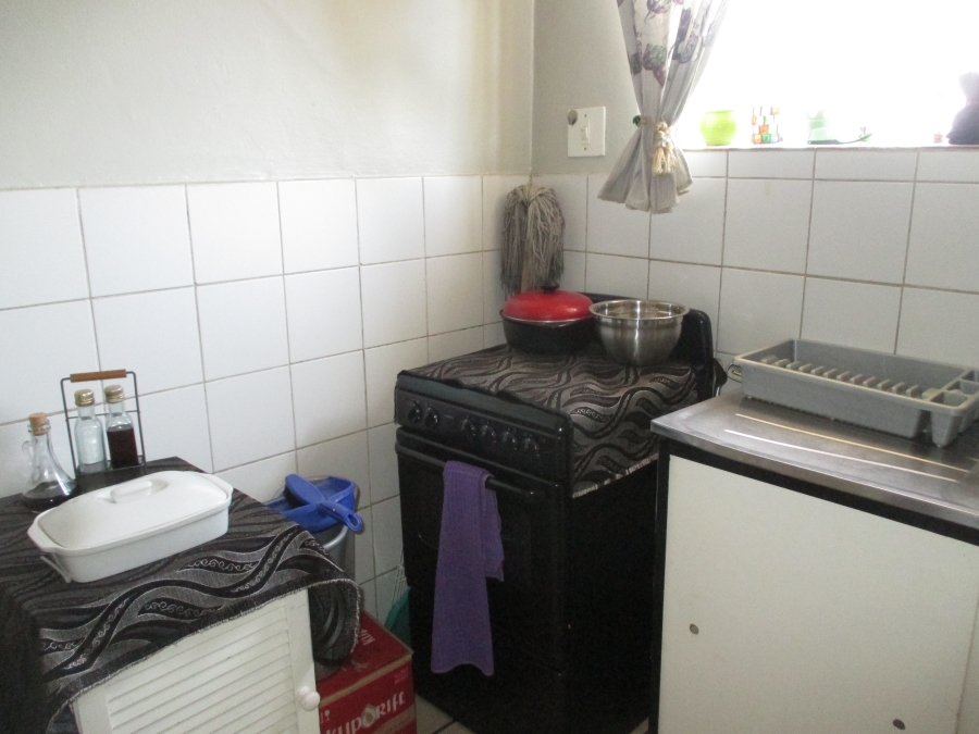 1 Bedroom Property for Sale in Waverley Gauteng