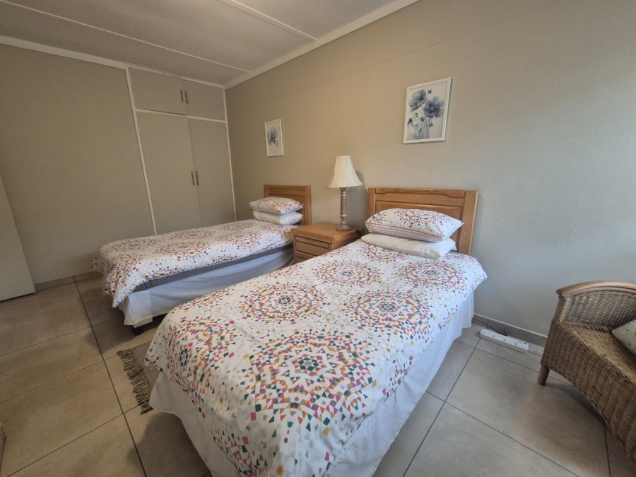2 Bedroom Property for Sale in Three Rivers Proper Gauteng