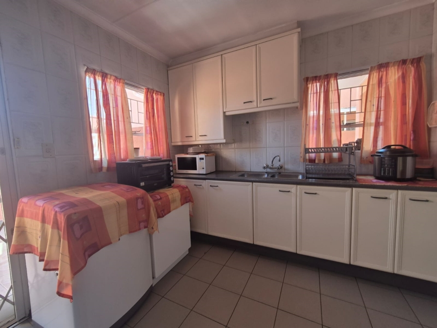 2 Bedroom Property for Sale in Arcon Park Gauteng