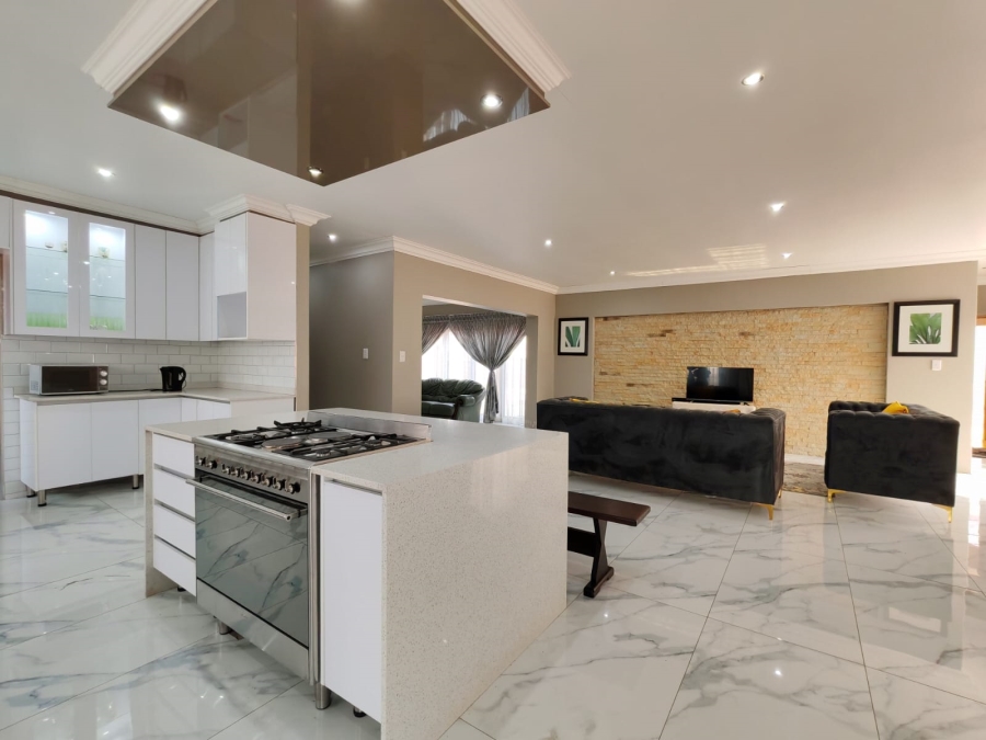 3 Bedroom Property for Sale in Three Rivers East Gauteng