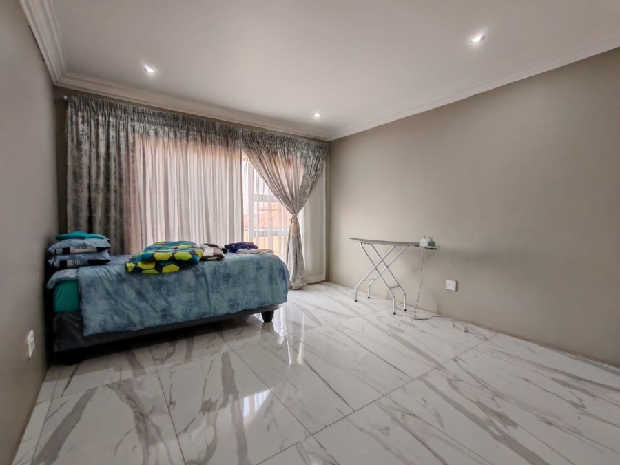 3 Bedroom Property for Sale in Three Rivers East Gauteng