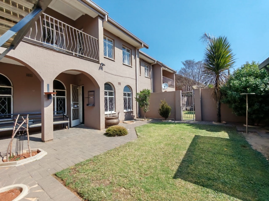 3 Bedroom Property for Sale in Three Rivers Proper Gauteng