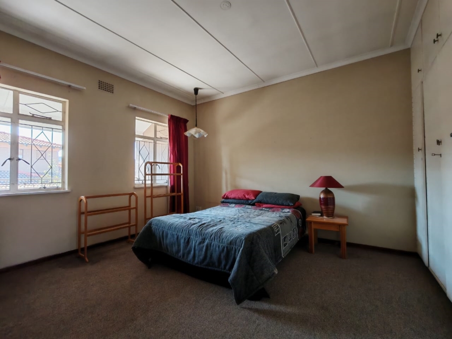 3 Bedroom Property for Sale in Three Rivers Proper Gauteng