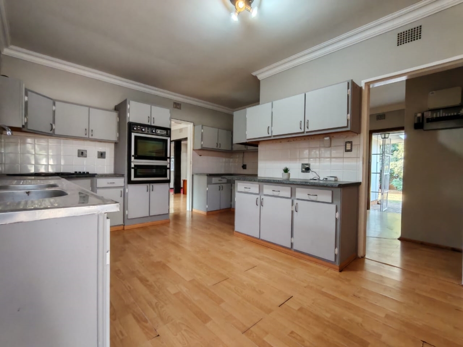 3 Bedroom Property for Sale in Risiville Gauteng