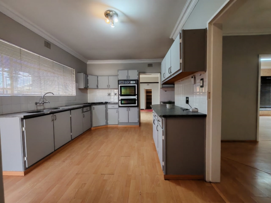 3 Bedroom Property for Sale in Risiville Gauteng