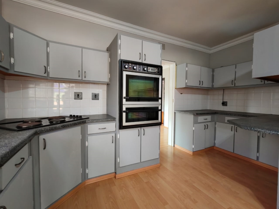 3 Bedroom Property for Sale in Risiville Gauteng