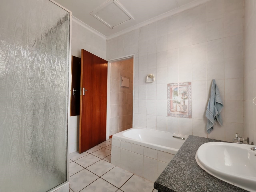 3 Bedroom Property for Sale in Risiville Gauteng