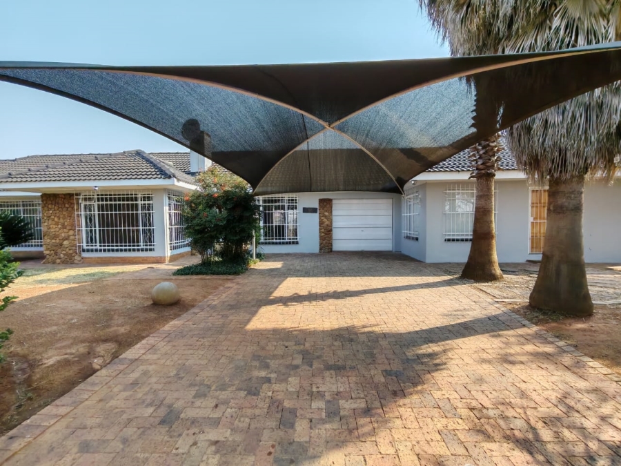 3 Bedroom Property for Sale in Risiville Gauteng