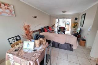 2 Bedroom Property for Sale in Montana Gauteng