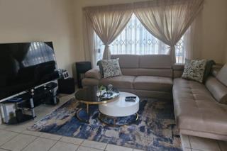 2 Bedroom Property for Sale in Chantelle Gauteng