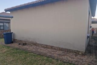 2 Bedroom Property for Sale in Chantelle Gauteng