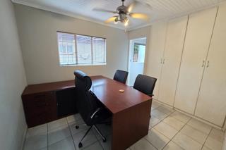 4 Bedroom Property for Sale in Magalieskruin Gauteng