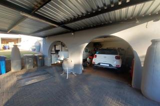 4 Bedroom Property for Sale in Magalieskruin Gauteng