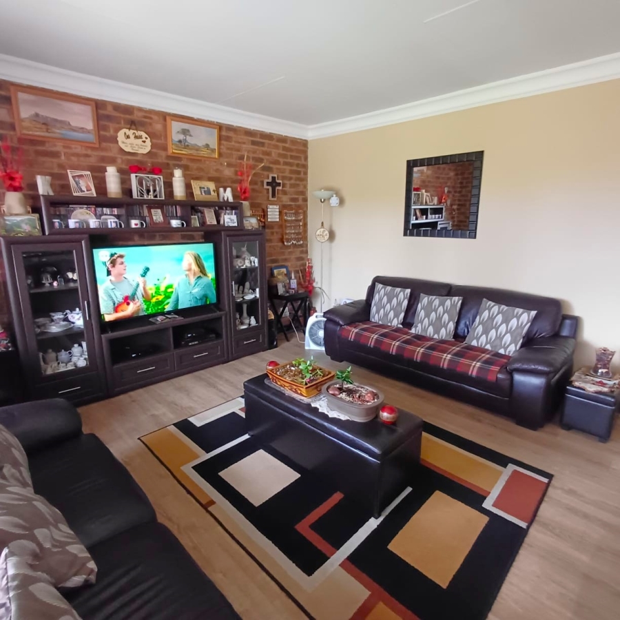 2 Bedroom Property for Sale in Riversdale Gauteng