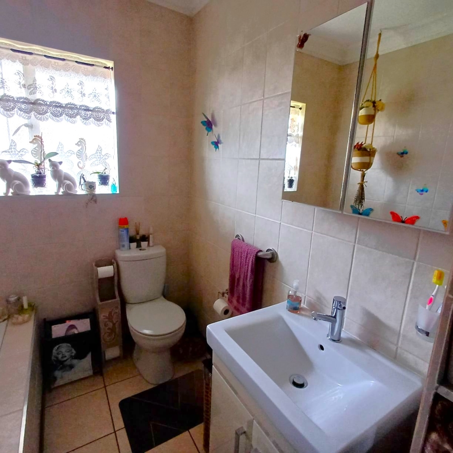 2 Bedroom Property for Sale in Riversdale Gauteng