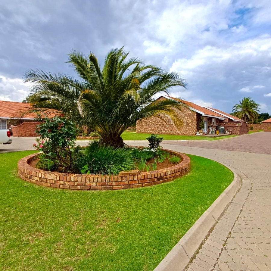 2 Bedroom Property for Sale in Riversdale Gauteng
