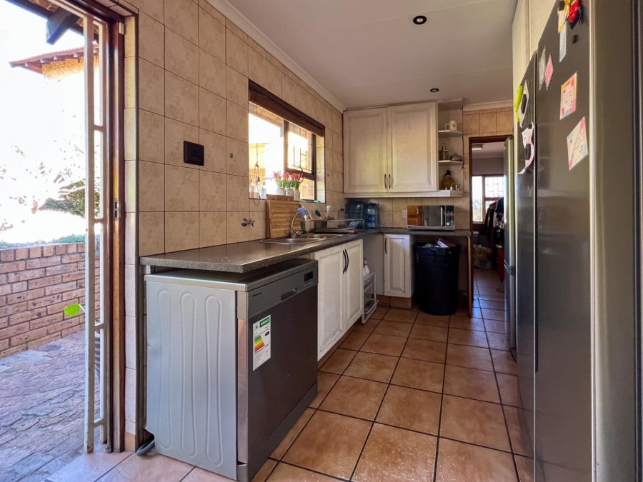 9 Bedroom Property for Sale in Blue Saddle Ranches Gauteng