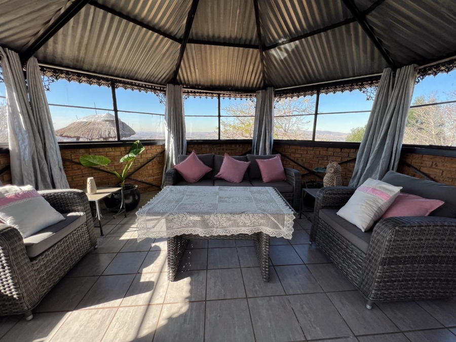 9 Bedroom Property for Sale in Blue Saddle Ranches Gauteng