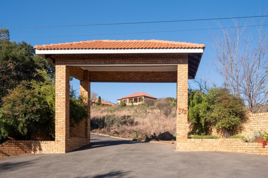 9 Bedroom Property for Sale in Blue Saddle Ranches Gauteng