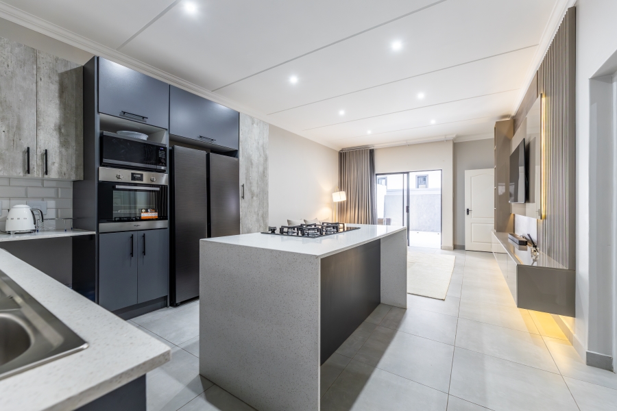 2 Bedroom Property for Sale in Bryanston Gauteng