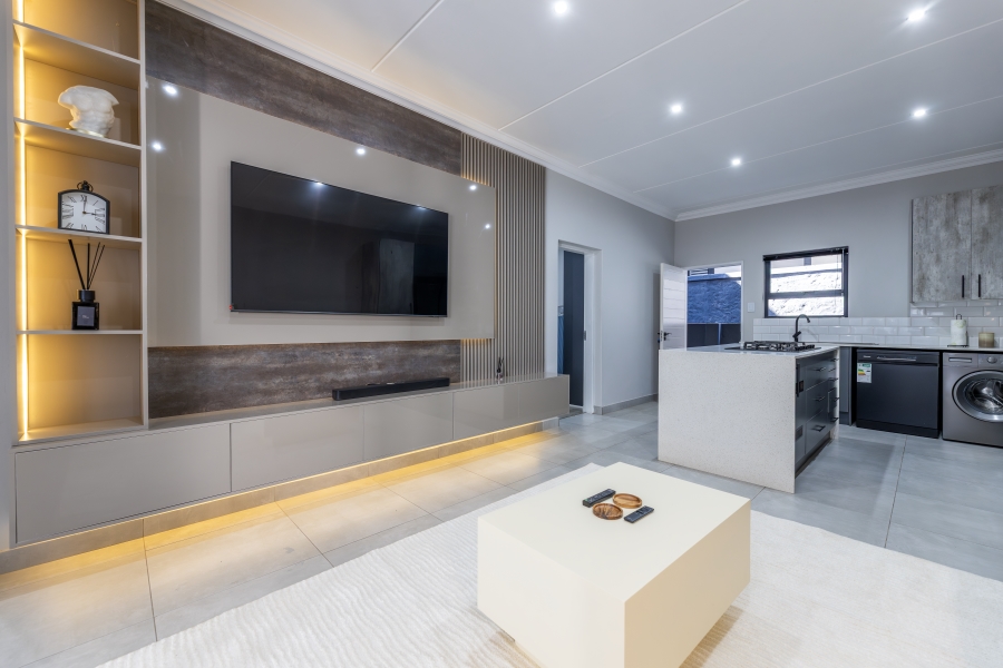 2 Bedroom Property for Sale in Bryanston Gauteng