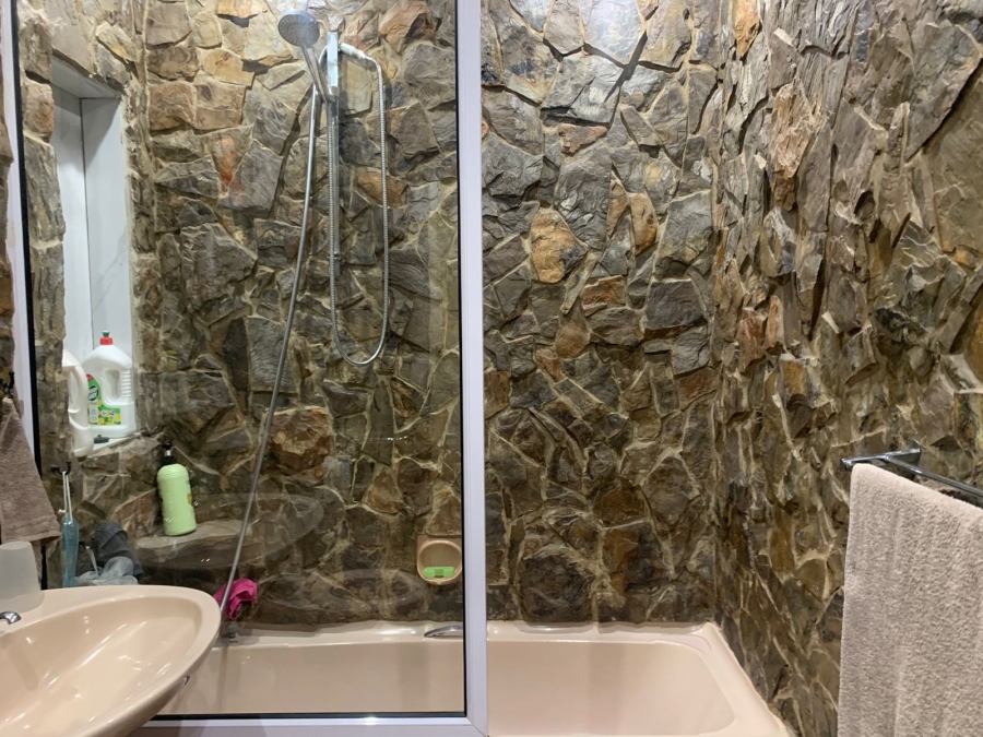 4 Bedroom Property for Sale in Finsbury Gauteng