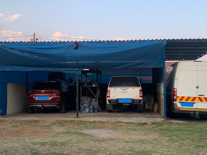 4 Bedroom Property for Sale in Finsbury Gauteng