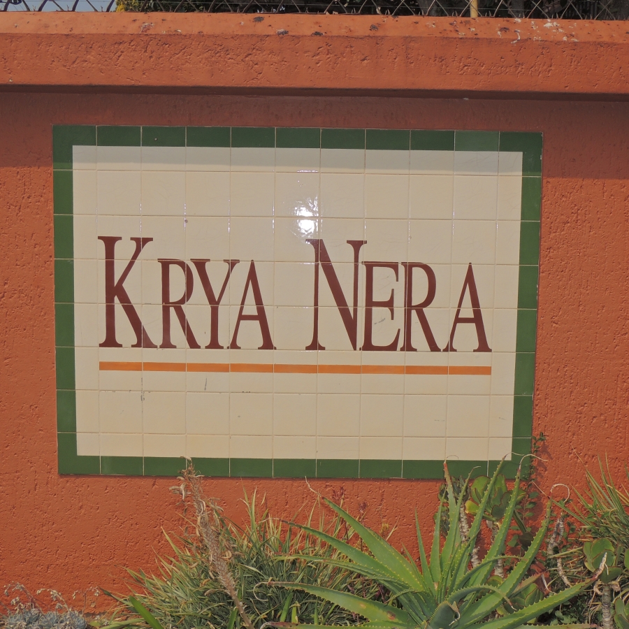 2 Bedroom Property for Sale in Little Falls Gauteng