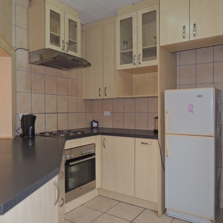 2 Bedroom Property for Sale in Little Falls Gauteng
