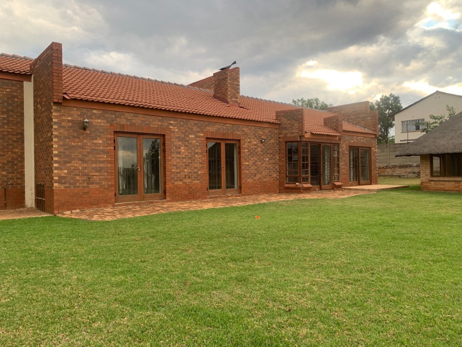 3 Bedroom Property for Sale in Hillshaven Gauteng