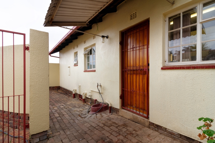 2 Bedroom Property for Sale in Helderkruin Gauteng